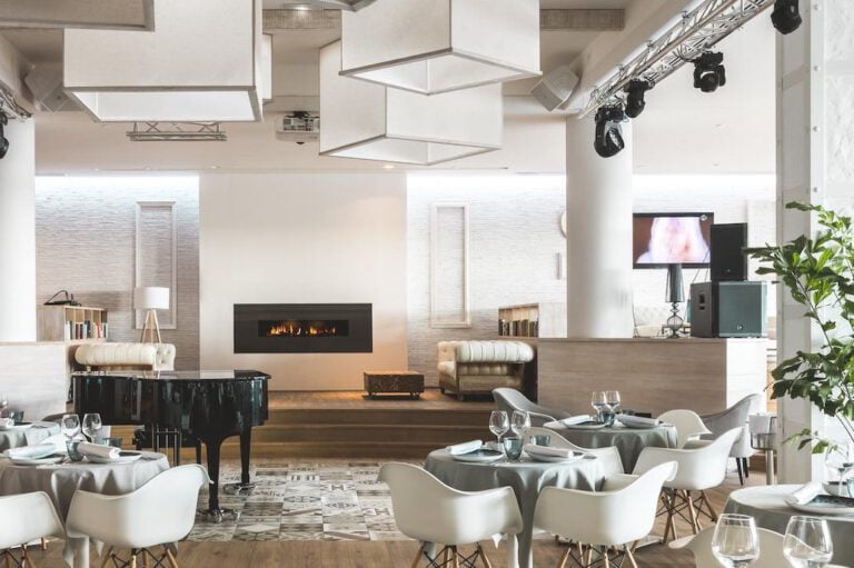 Amáre Beach Hotel - restaurant