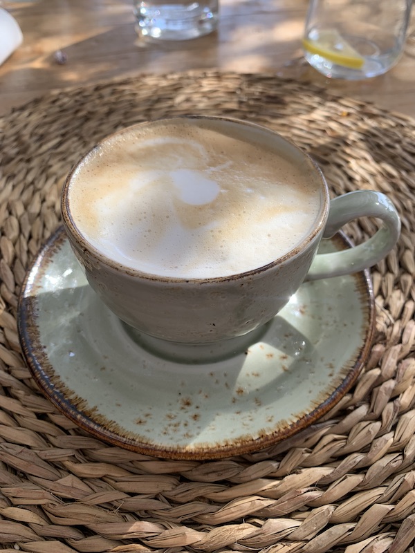 Luuma Beach Restaurant Marbella - cappuccino