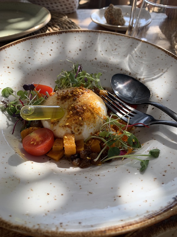 Burrata - Luuma Beach Restaurant Marbella